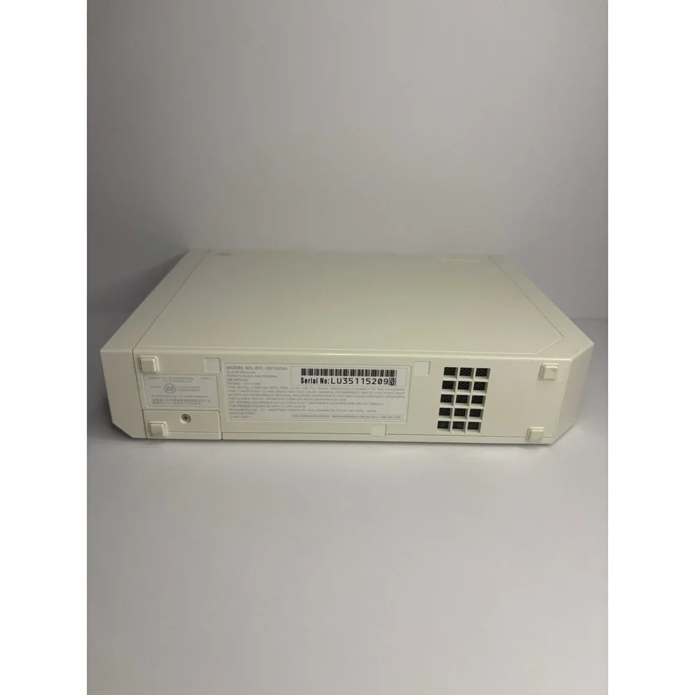 Nintendo Wii White Console Only RVL-001 Tested & Working Very Good